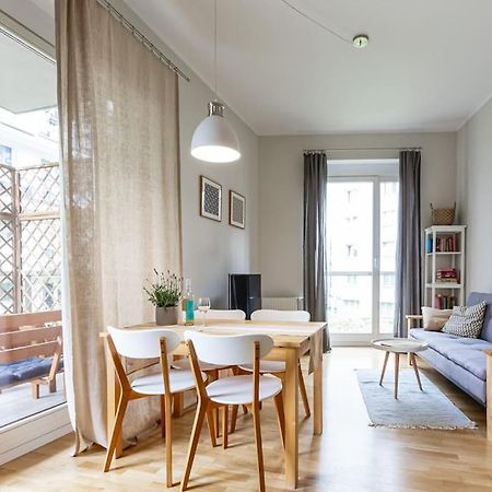 Bright And Cozy Apartment Near Park, With A Huge Terrace. Varsó Kültér fotó