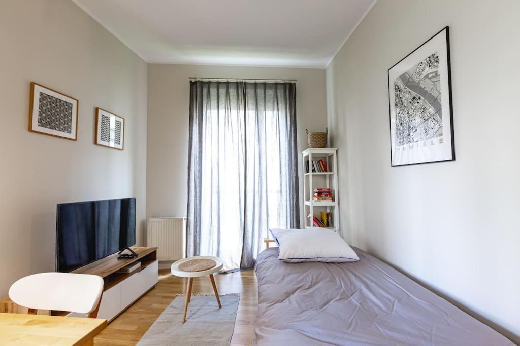 Bright And Cozy Apartment Near Park, With A Huge Terrace. Varsó Kültér fotó