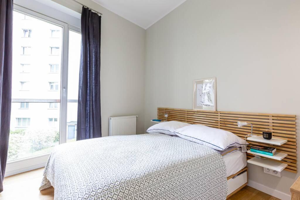 Bright And Cozy Apartment Near Park, With A Huge Terrace. Varsó Kültér fotó